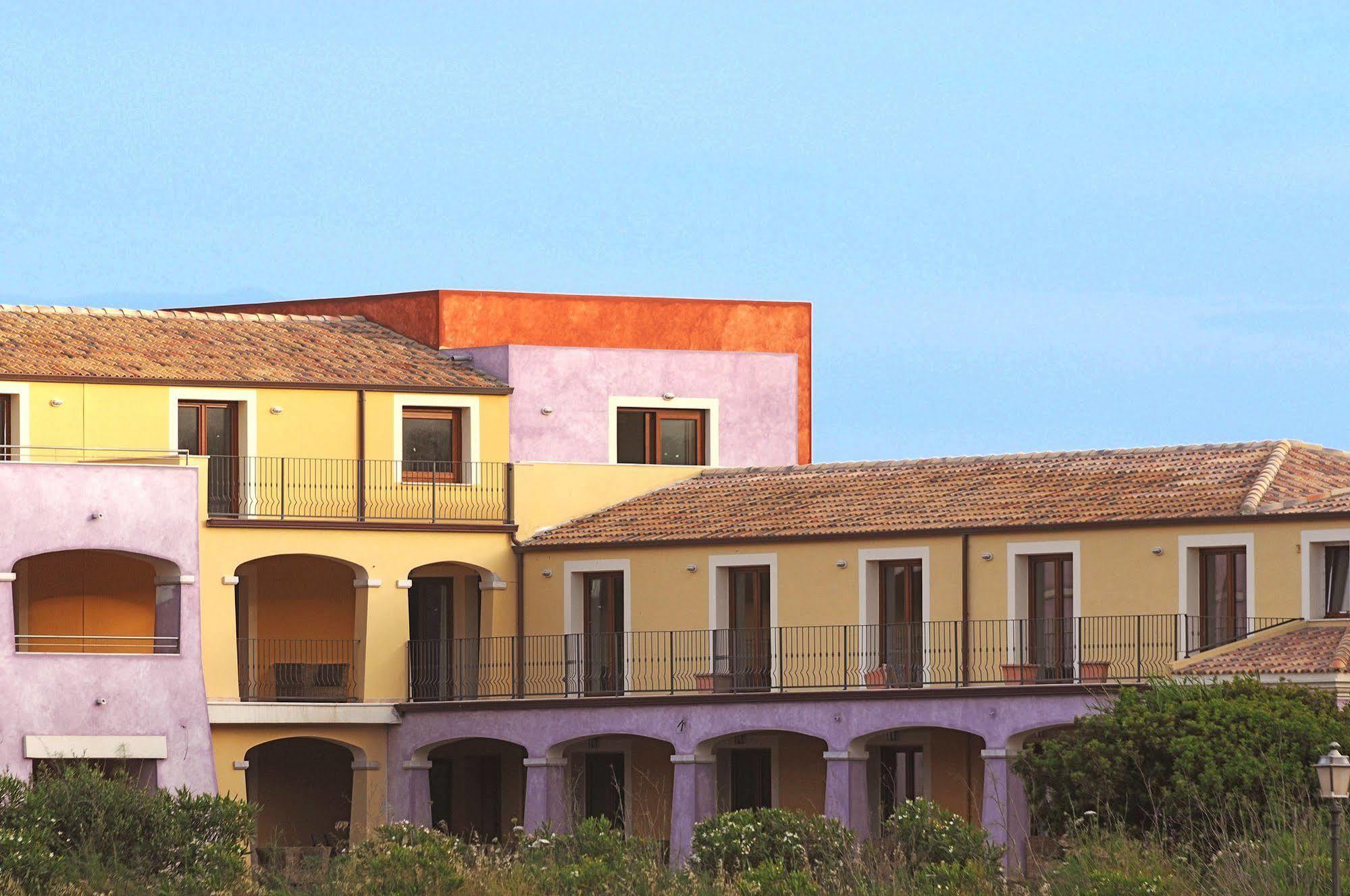 Hotel Baja Romantica Bosa Esterno foto